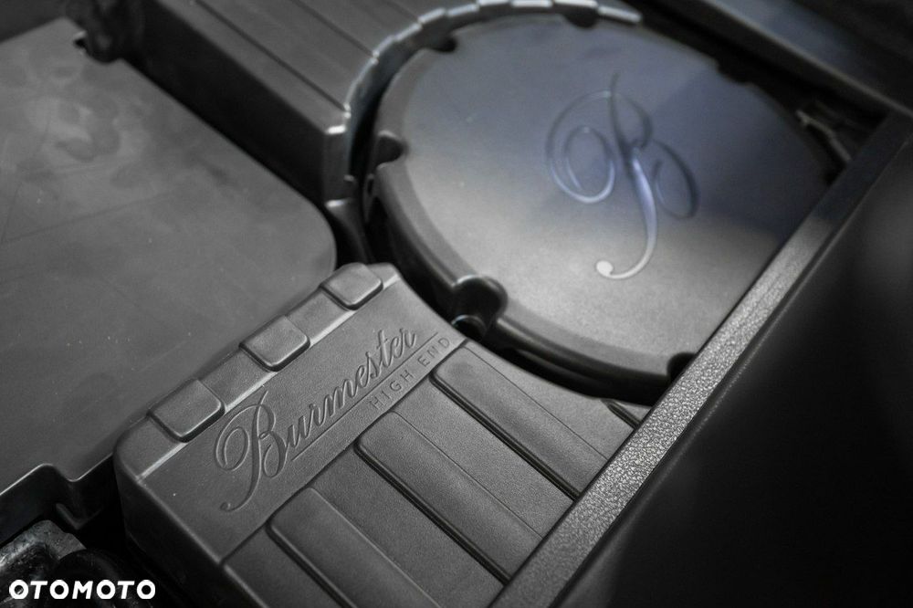 Porsche Panamera Turbo - 25