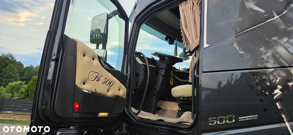 Volvo - 7