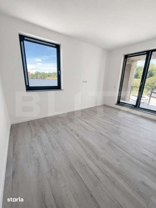 Apartament 3 camere + balcon, etaj 1 — fotografia 3