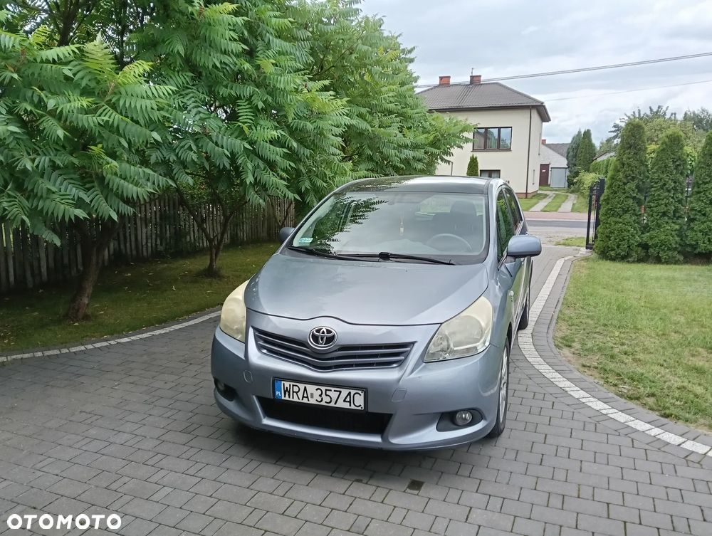 Toyota Verso 2.2 D-CAT Prestige - 3