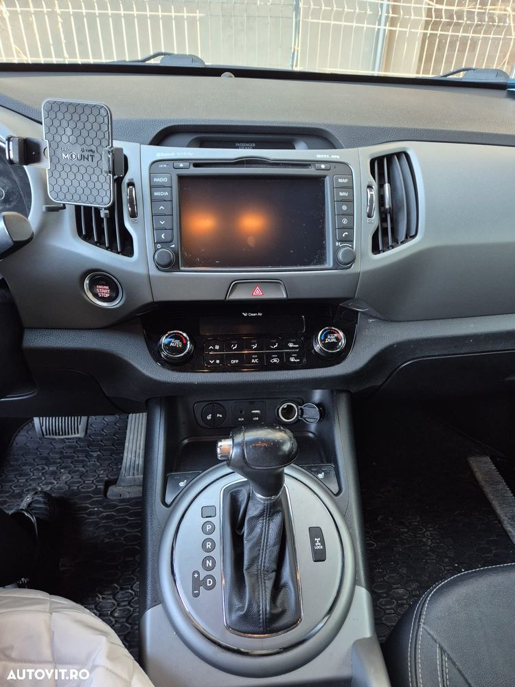 Kia Sportage 2.0 DSL HP 6AT 4x4 Style - 8