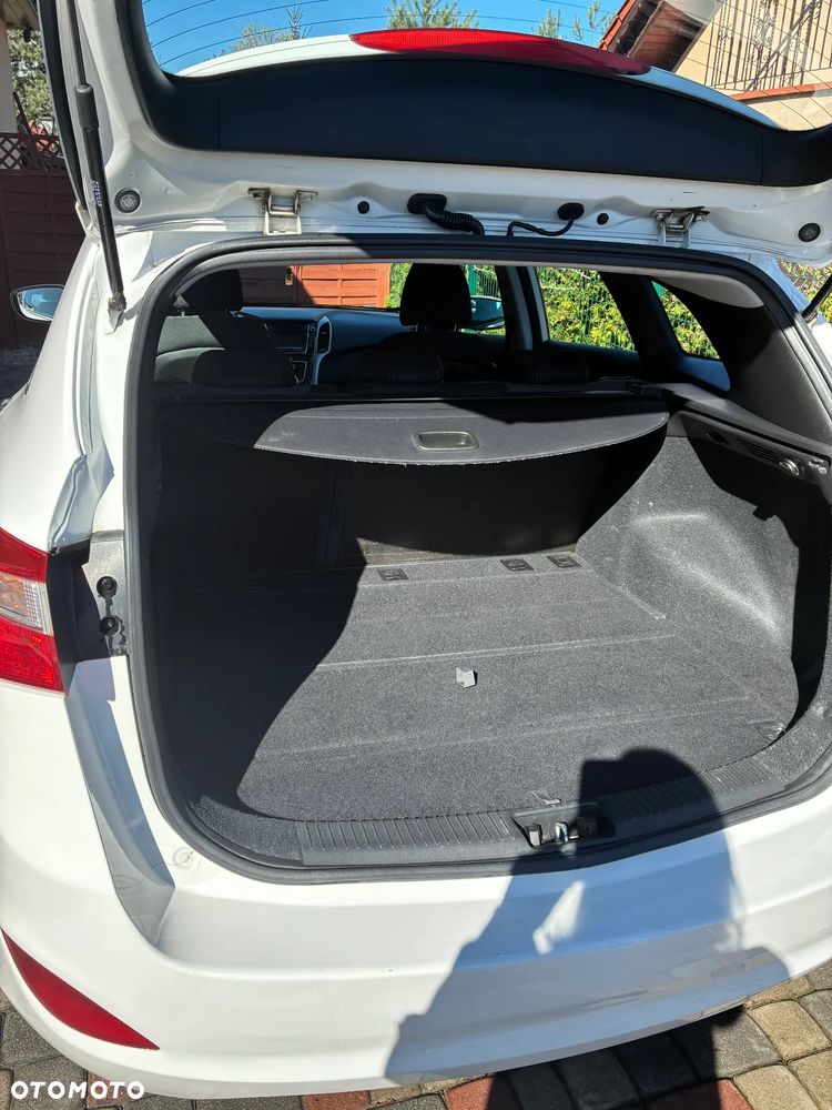 Hyundai i30 1.4 CRDi Classic - 13