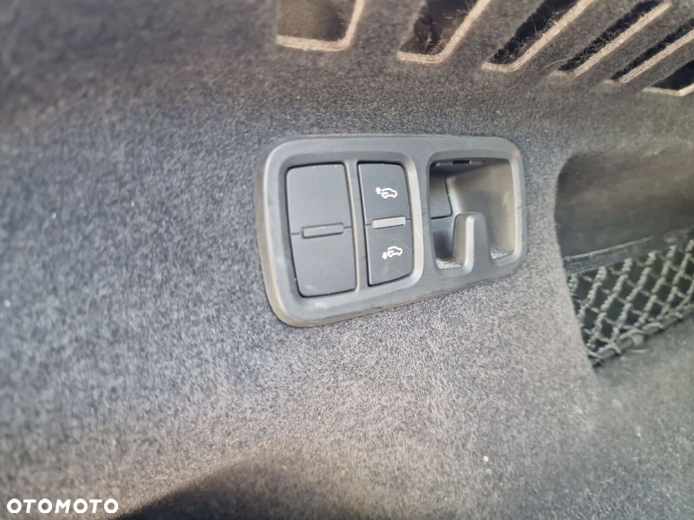Audi Q8 60 TFSI e Quattro Tiptronic - 22