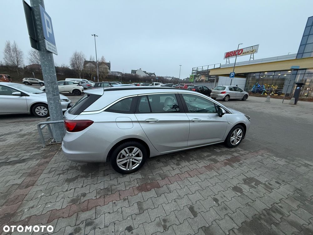 Opel Astra - 14