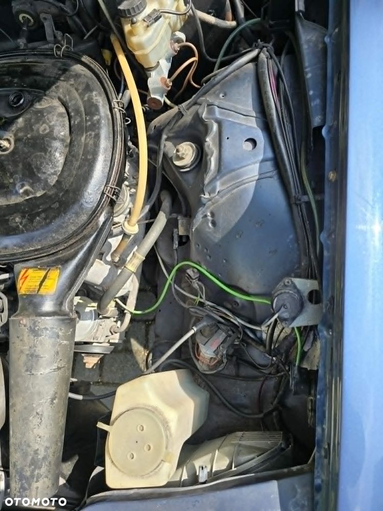 Mercedes-Benz W123 - 15