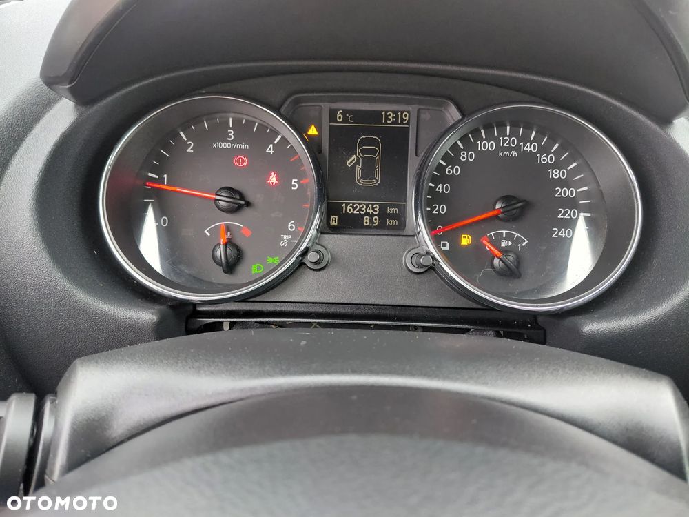 Nissan Qashqai 1.5 dCi DPF acenta - 22