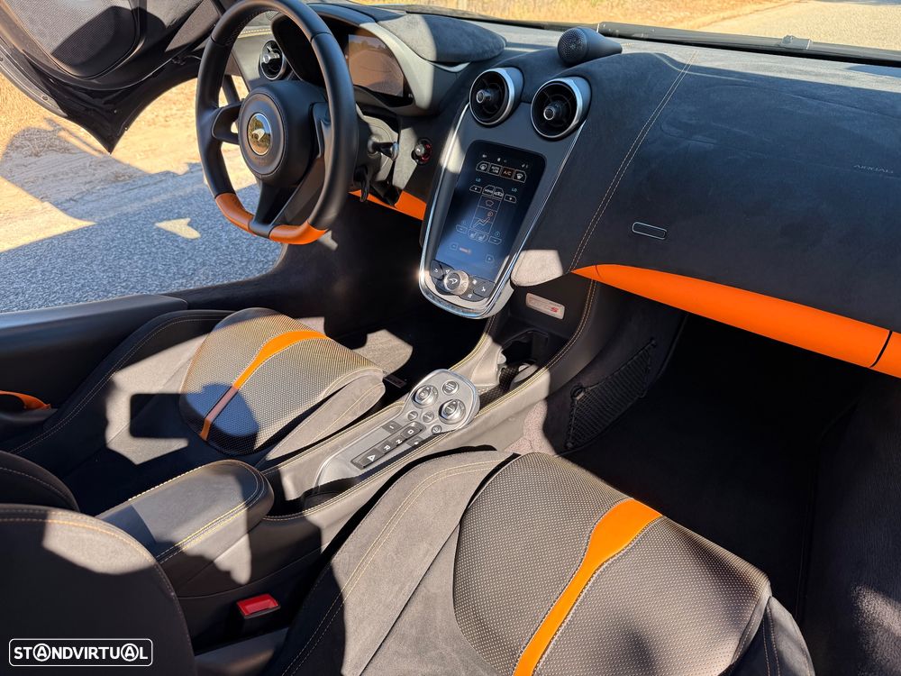 McLaren 570 - 15