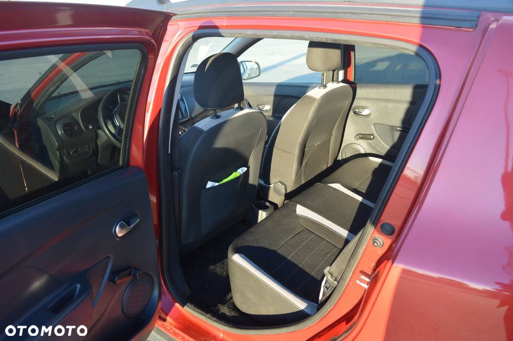 Dacia Sandero 0.9 TCe Laureate - 11