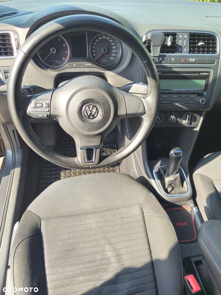 Volkswagen Polo 1.2 Comfortline - 19