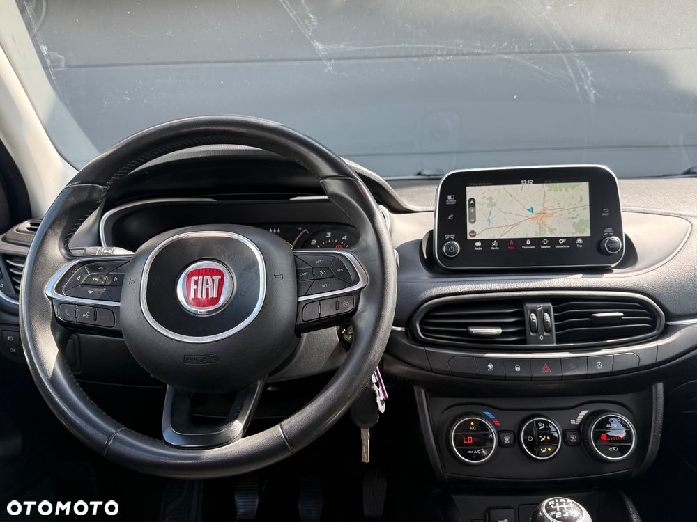Fiat Tipo 1.4 T-Jet 16v Lounge - 12