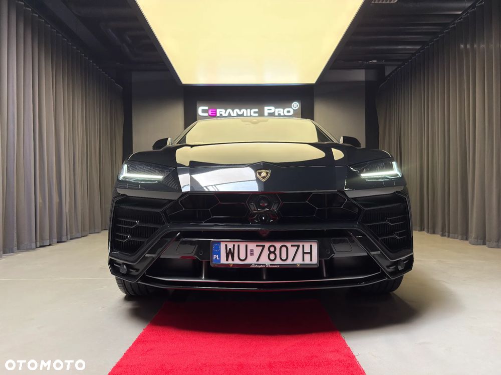 Lamborghini Urus - 26
