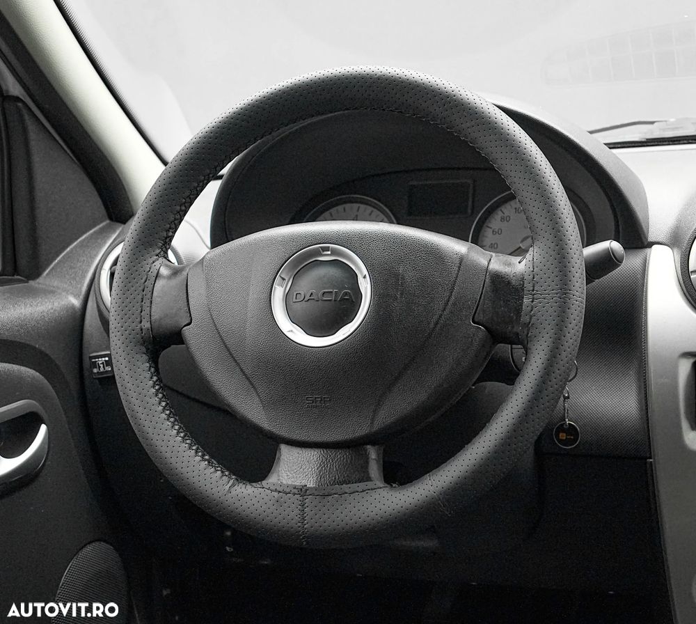 Dacia Logan 1.6 MPI Preference - 16