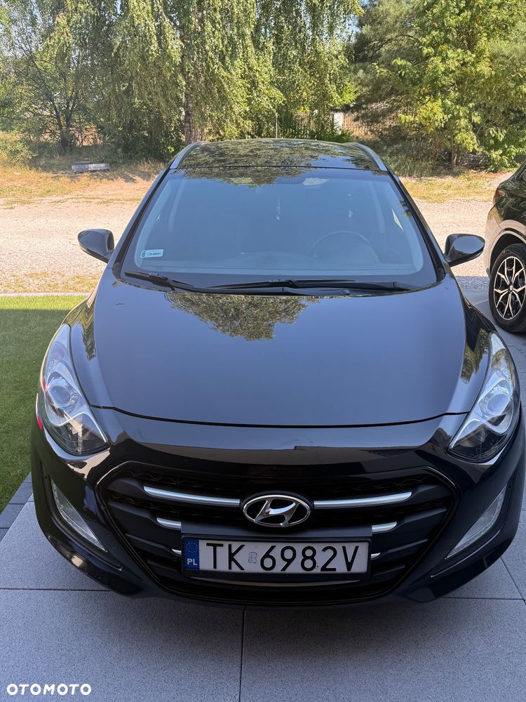 Hyundai i30 1.4 CRDi Classic + - 7