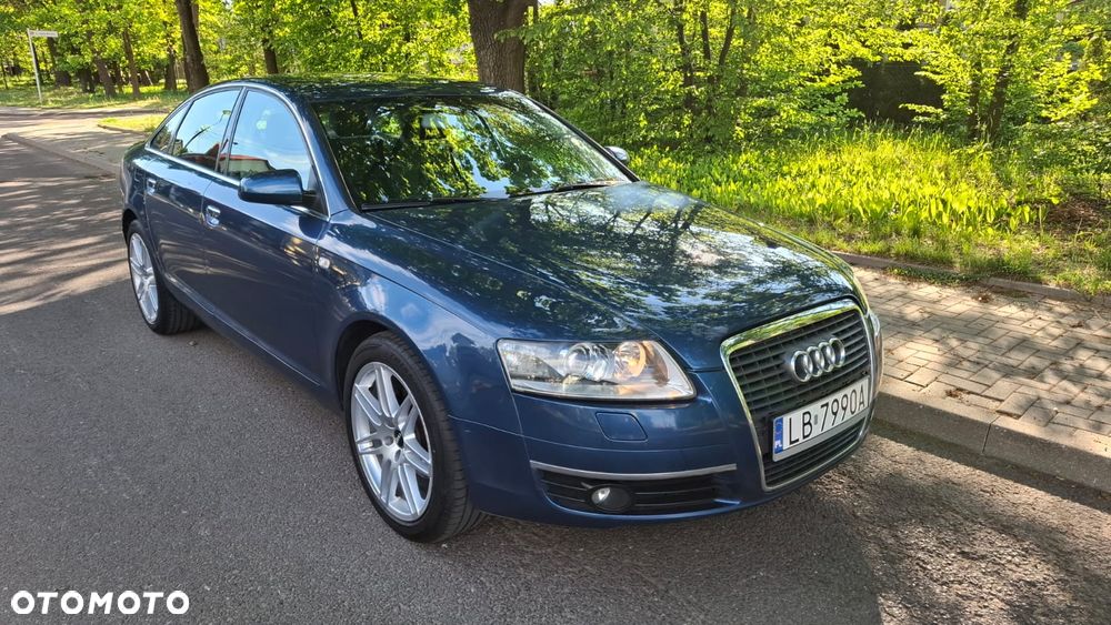 Audi A6 Limousine 2.4 - 4