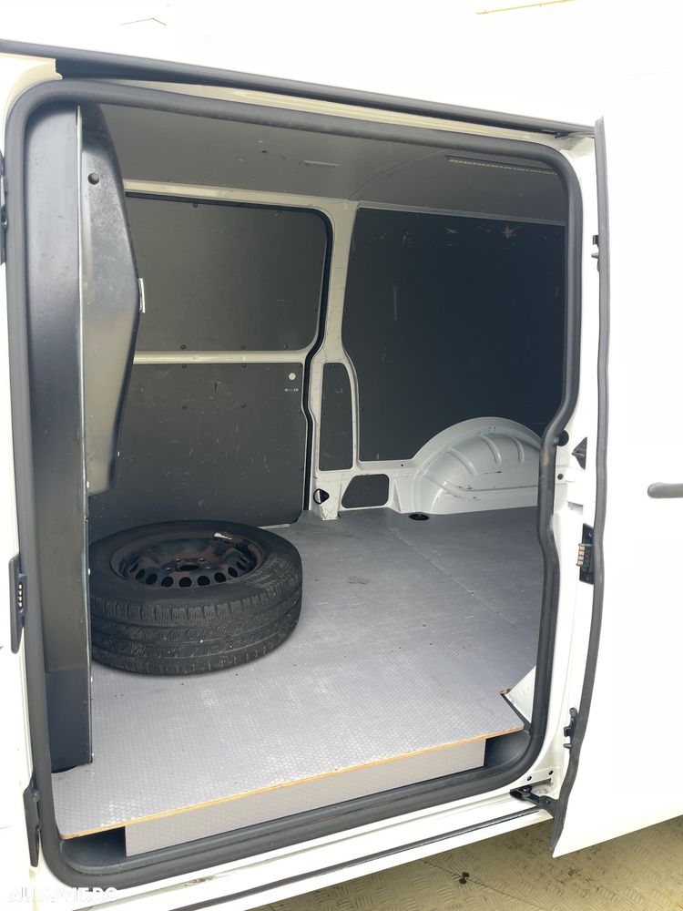 Volkswagen Transporter 2.0TDI  LUNG  2CULISANTE  USI SPATE - 25