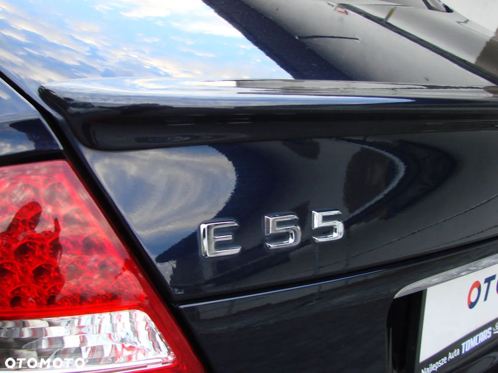 Mercedes-Benz Klasa E 55 AMG Automatik - 26