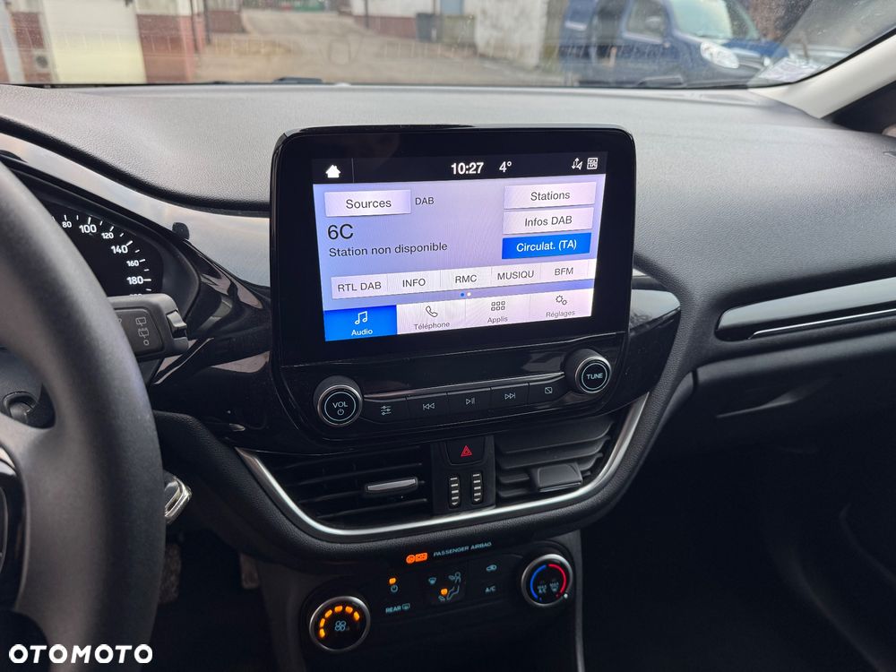Ford Fiesta - 22