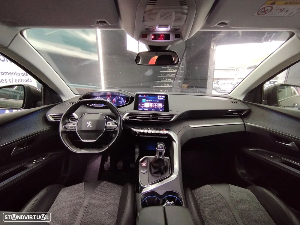 Peugeot 5008 1.5 BlueHDi Allure - 17