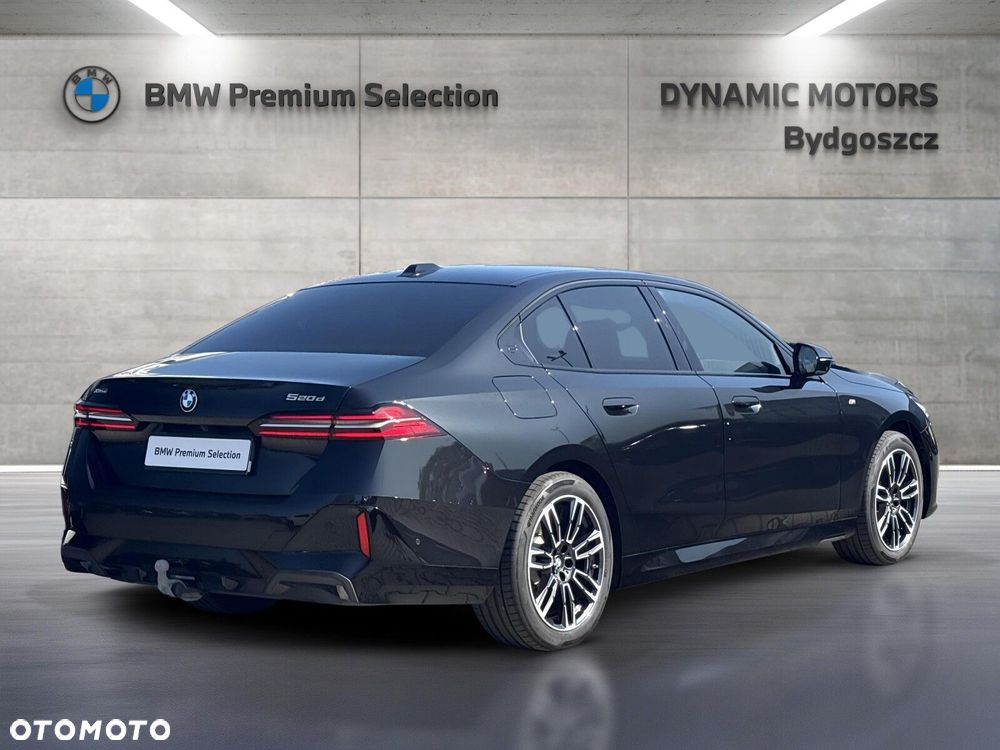 BMW Seria 5 520d xDrive mHEV M Sport - 7