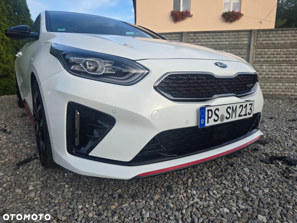 Kia ProCeed 1.6 T-GDI DCT7 OPF GT - 12
