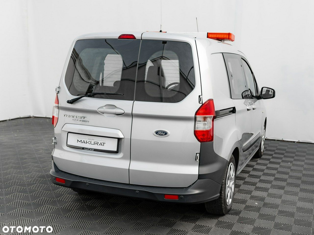 Ford Transit Courier 1.0 EcoBoost Trend - 6