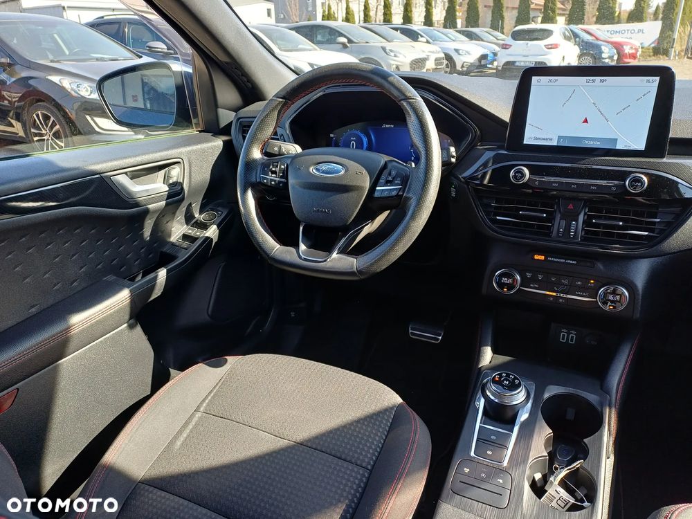 Ford Kuga 1.5 TDCi 2x4 ST-Line - 23