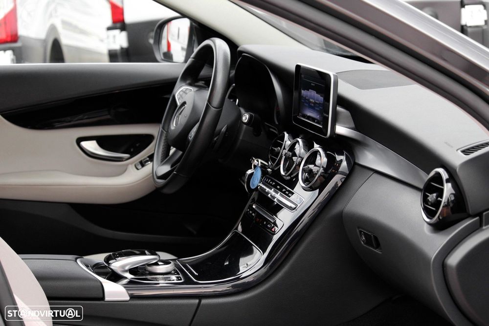 Mercedes-Benz C 200 d Avantgarde Aut. - 21