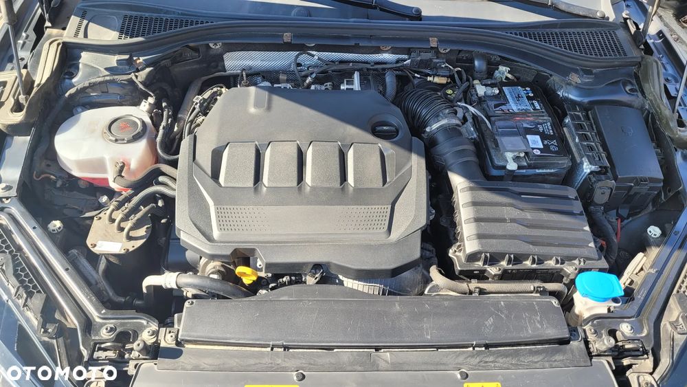 Skoda Superb 2.0 TDI DSG Premium Edition - 24