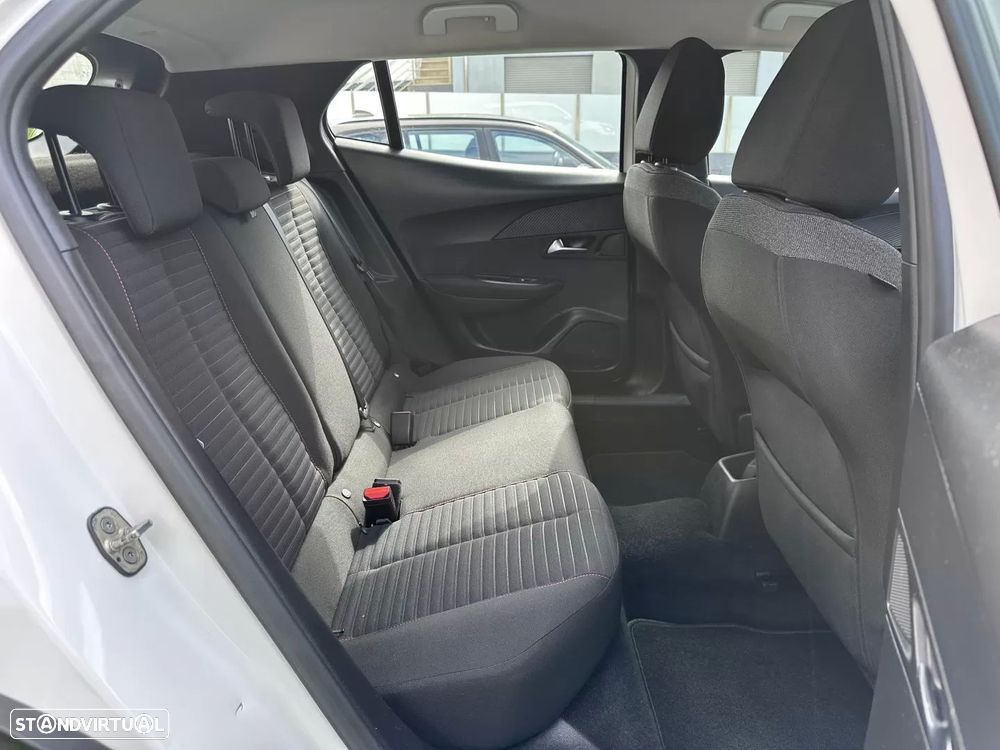 Peugeot 2008 1.2 PureTech Allure Pack - 47