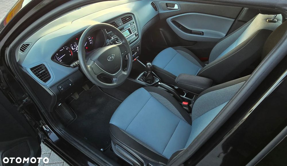 Hyundai i20 1.2 - 11