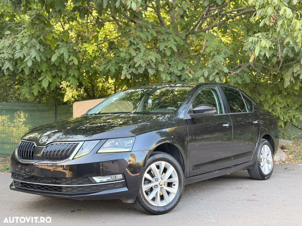Skoda Octavia - 1