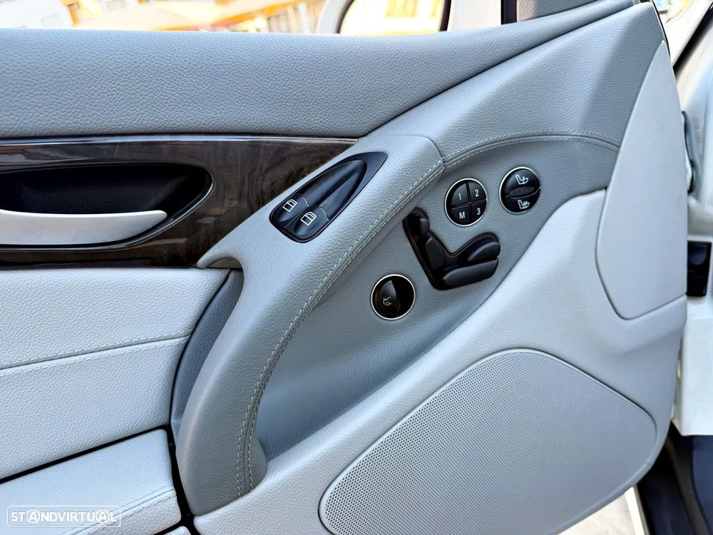 Mercedes-Benz SL 500 Standard - 23