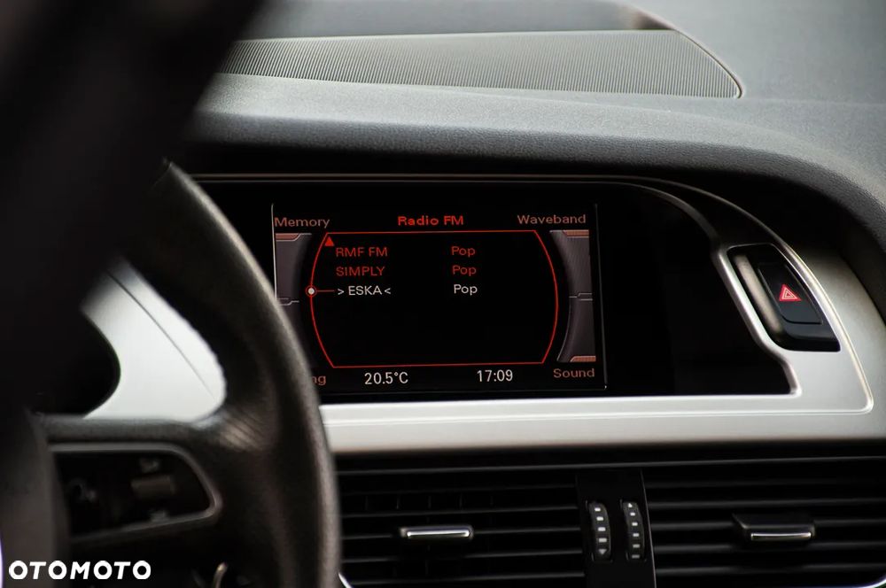 Audi A4 Avant 2.0 TDI DPF S line Sportpaket - 32
