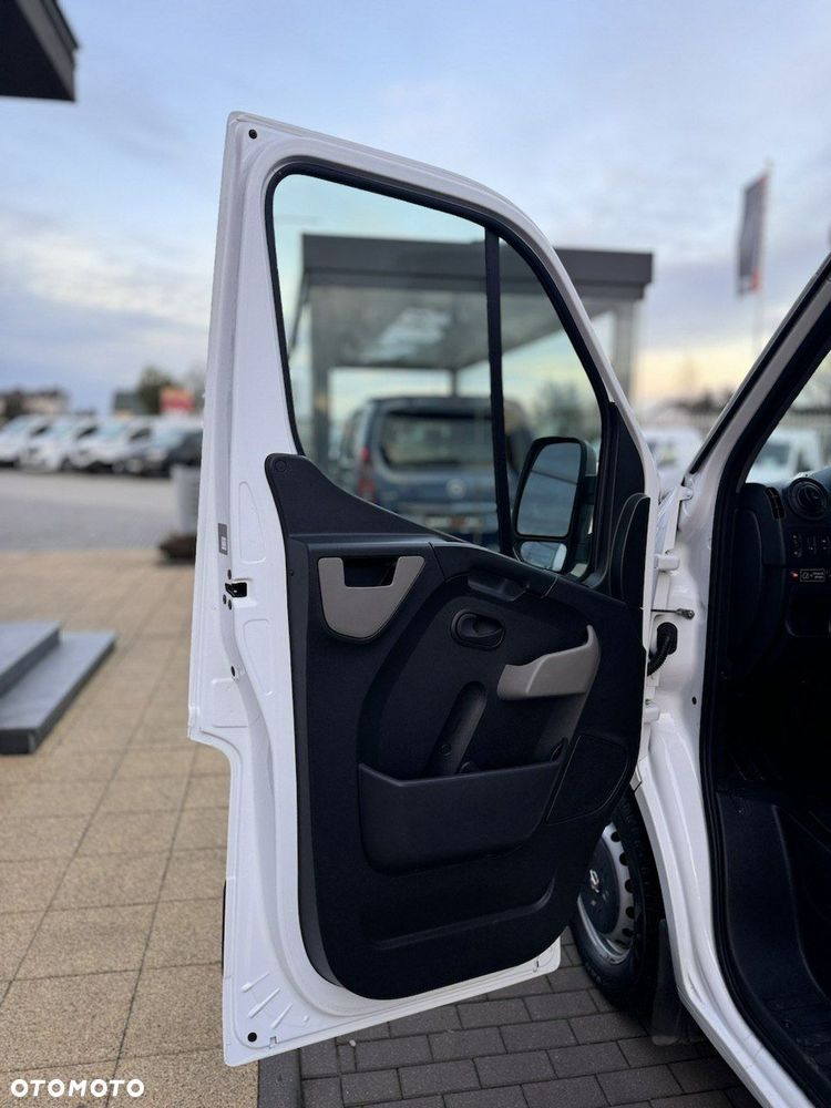 Opel Movano - 23