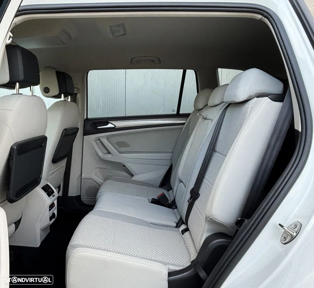 VW Tiguan Allspace 2.0 TDI Confortline DSG - 12