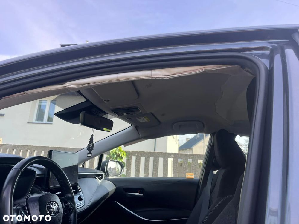 Toyota Corolla 1.8 Hybrid Comfort - 4