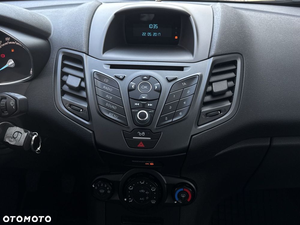 Ford Fiesta 1.0 Trend EU6 - 17