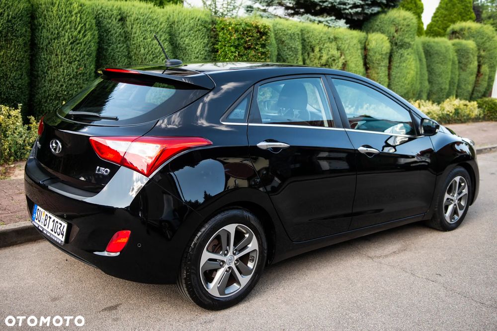 Hyundai i30 1.4 Premium - 5