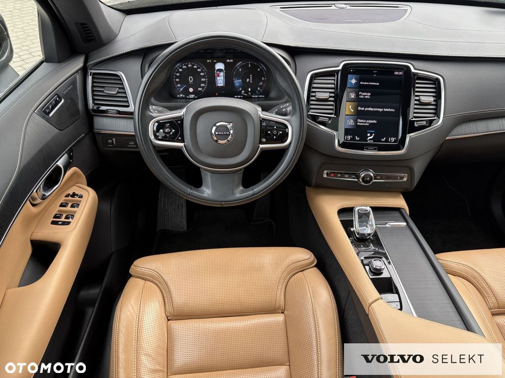 Volvo XC 90 - 12