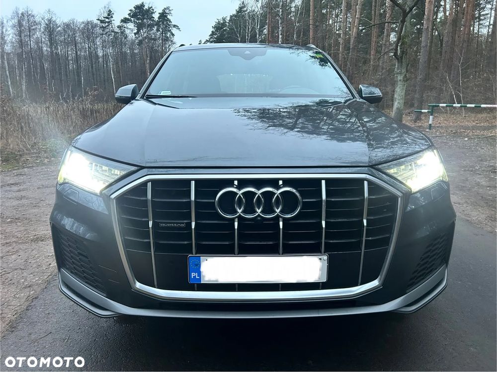 Audi Q7 - 3
