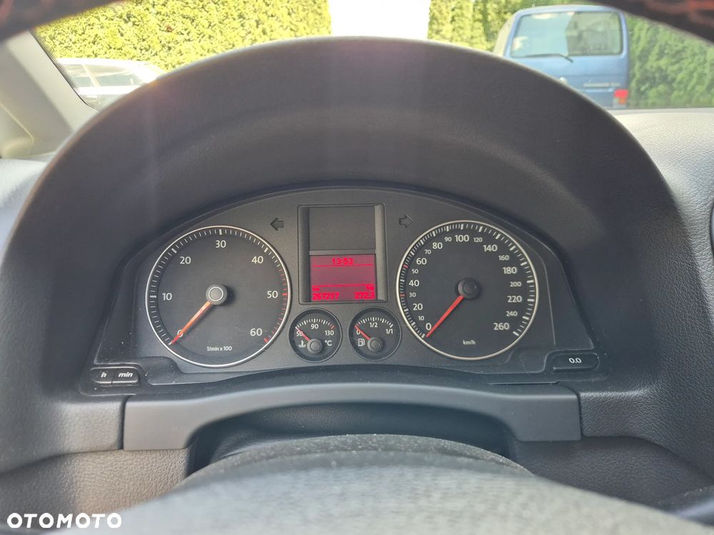 Volkswagen Golf Plus 2.0 TDI DPF Tour Edition - 10