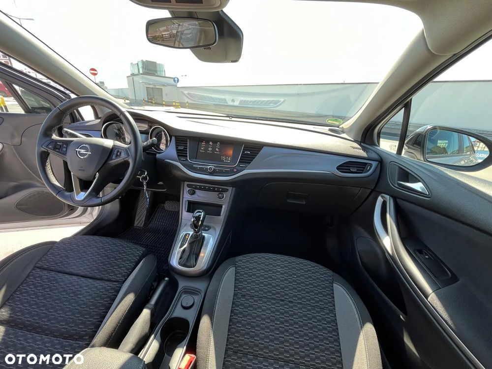 Opel Astra - 17