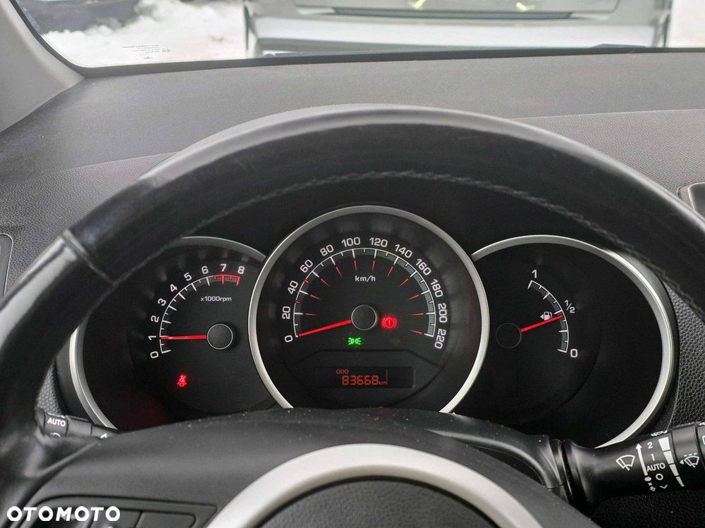 Kia Venga 1.4 Business Line - 5