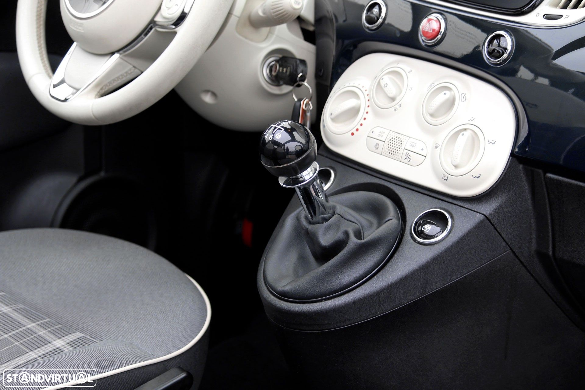 Fiat 500C 1.0 Hybrid Lounge - 15