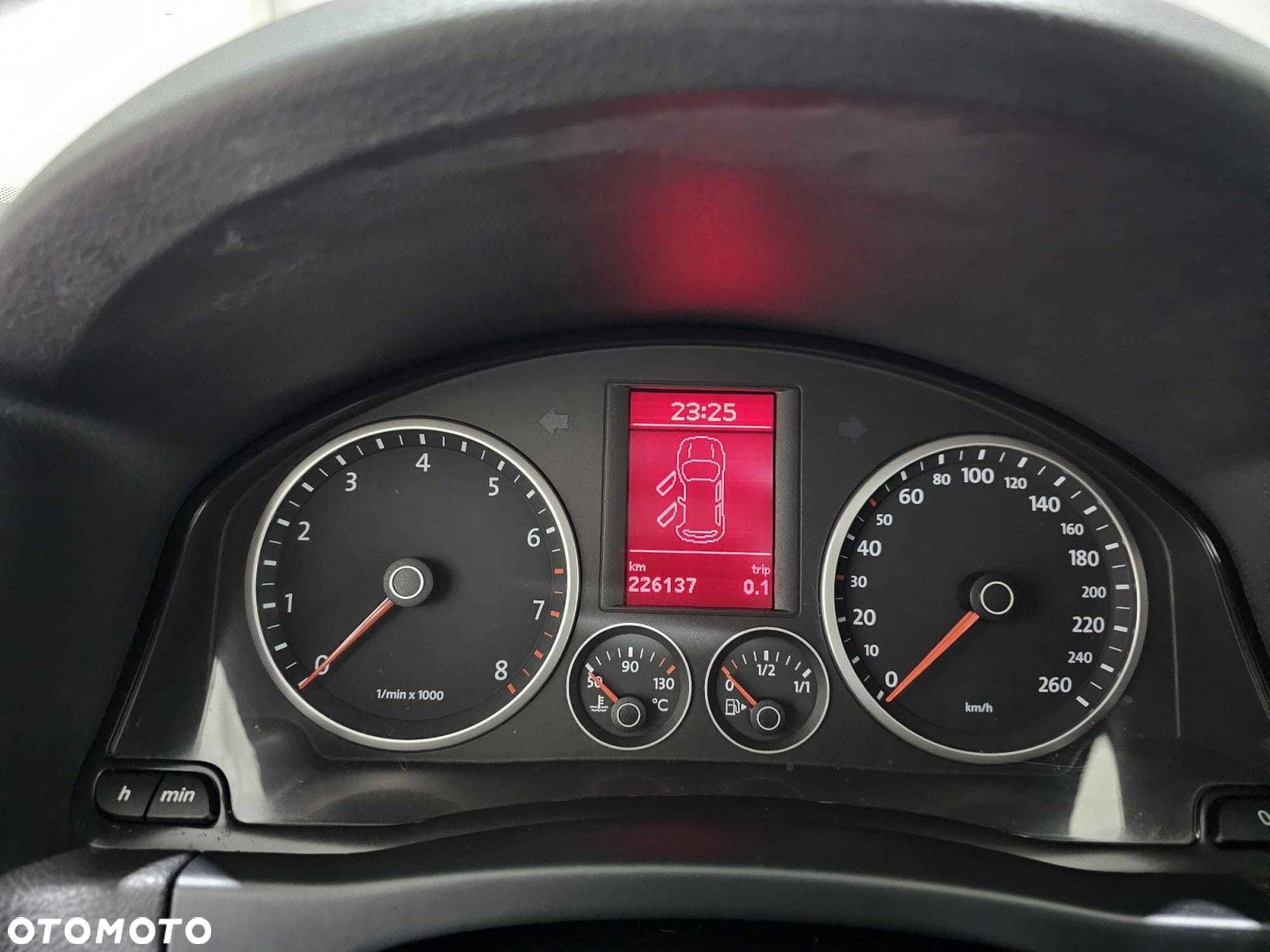 Volkswagen Tiguan - 17