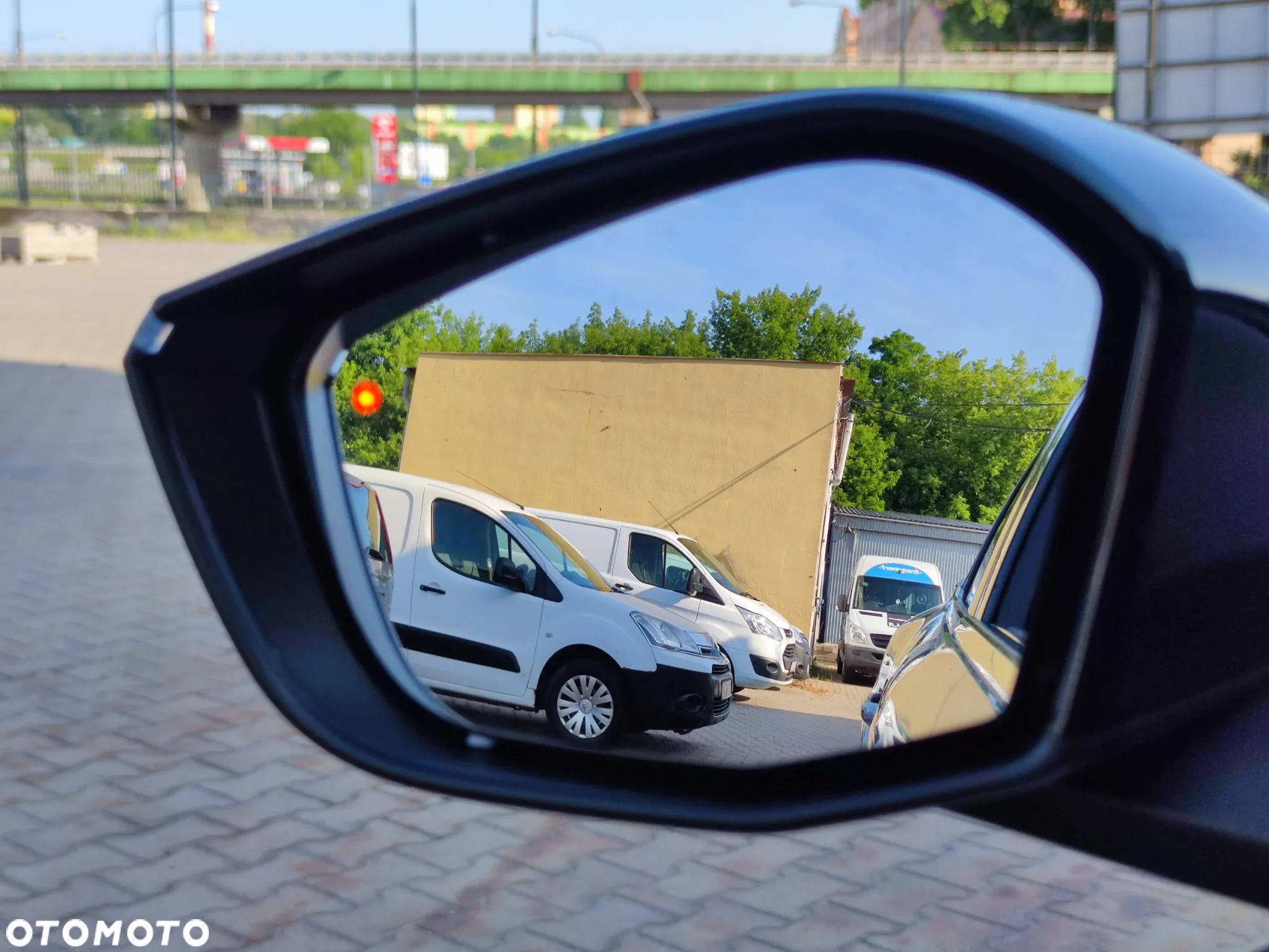 Citroën C4 1.5 BlueHDi Shine S&S - 26