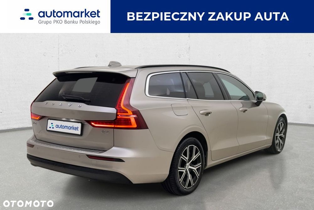 Volvo V60 B4 D Core - 4