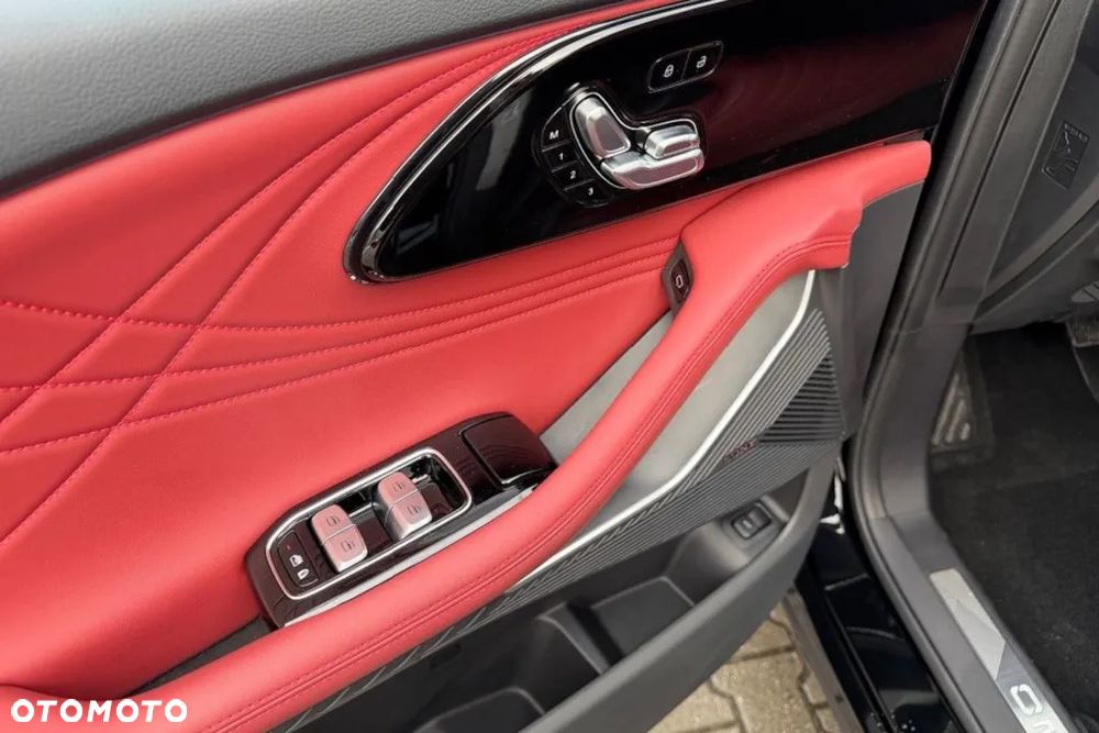 Omoda 9 1.5 Super Hybrid Exclusive AWD - 13