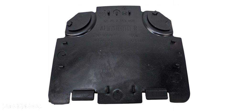 Bmw E82 E88 E90 Pokrywka Do Wymiany Żarówki Zaślepka Nadkola Prawa 7143850 - 1