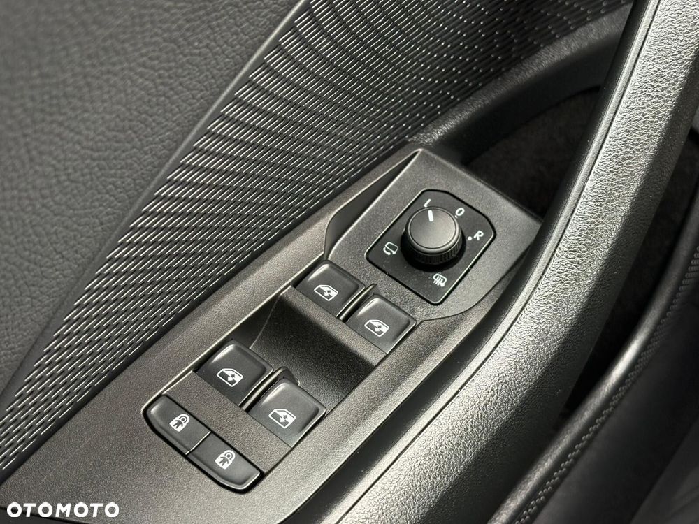 Skoda Octavia 1.5 TSI mHEV Sportline DSG - 36